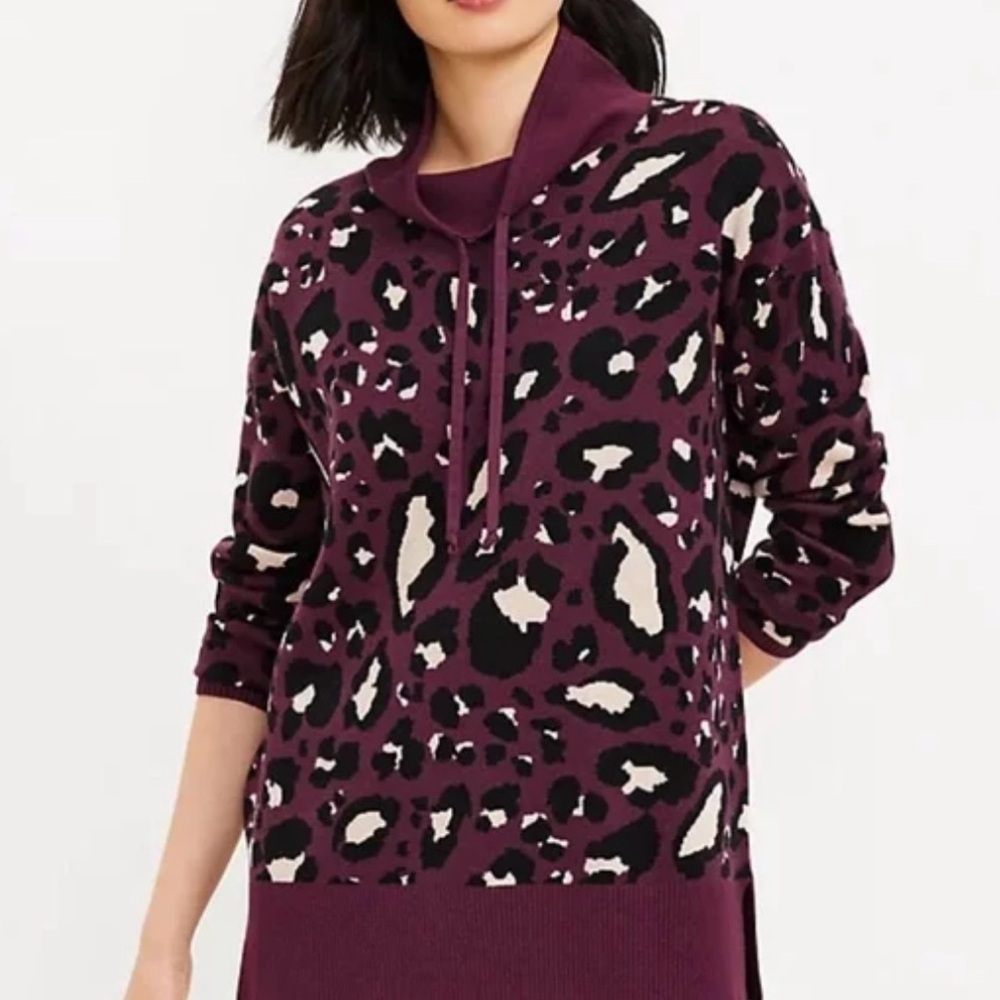 Lou & Grey leopard print sweater
